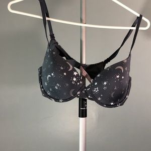 Victorias Secret Demi Bra